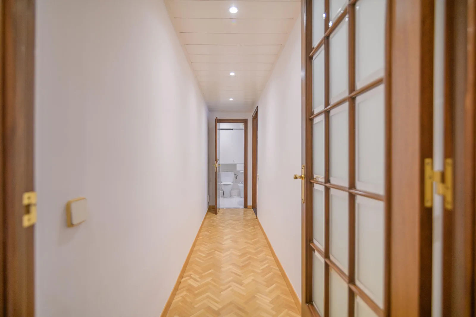 Local comercial zona Passeig, Passeig, Manresa — Pasillo
