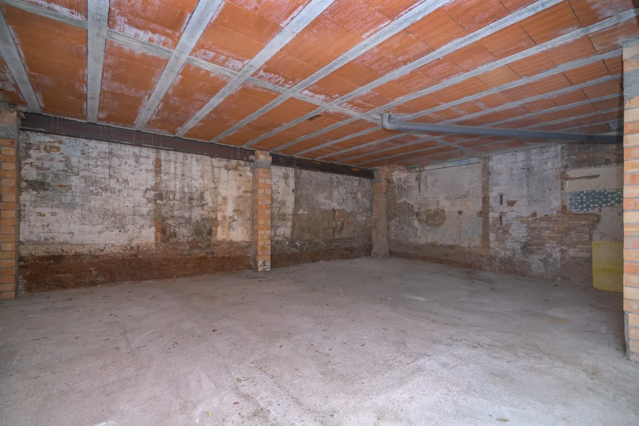 Casa a Mion-Puigberenguer, Mion - Puigberenguer, Manresa — Planta diàfana