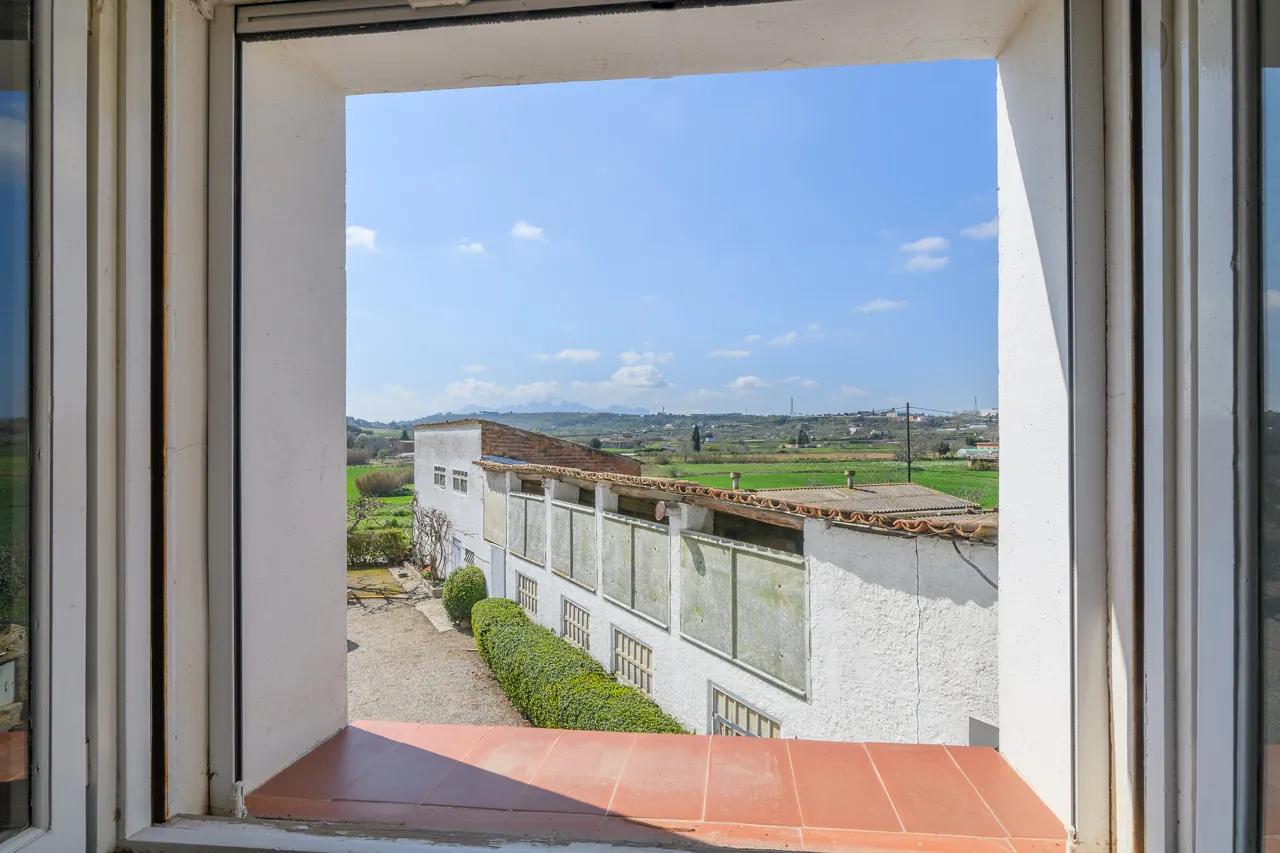 Casa con terreno en Viladordis (Manresa), Viladordis, Manresa — Sortida jardín