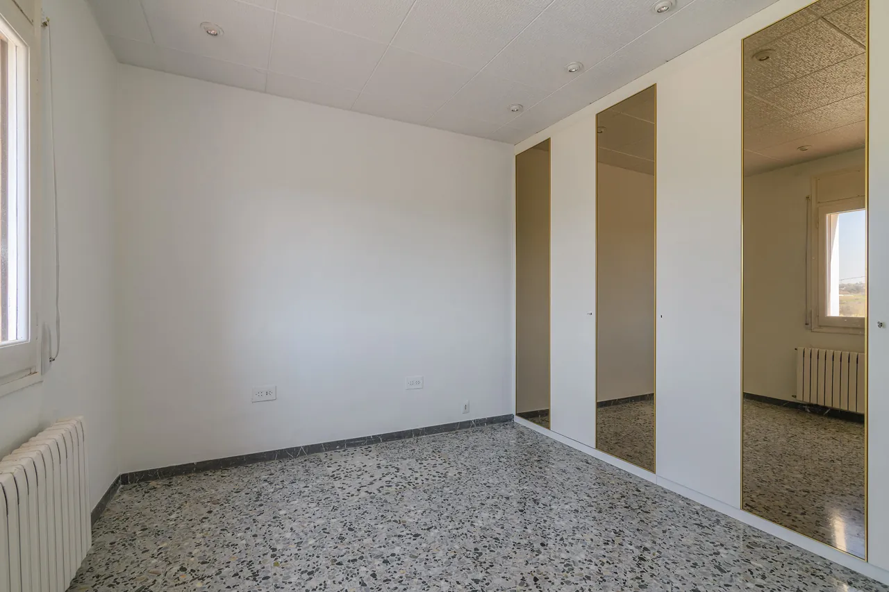 Casa con terreno en Viladordis (Manresa), Viladordis, Manresa — Habitación armarios