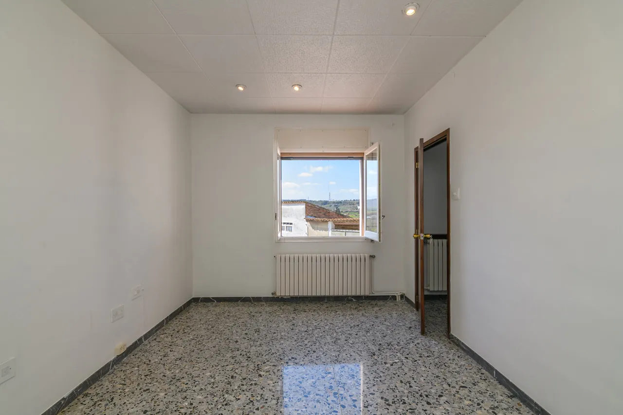 Casa con terreno en Viladordis (Manresa), Viladordis, Manresa — Habitación 2