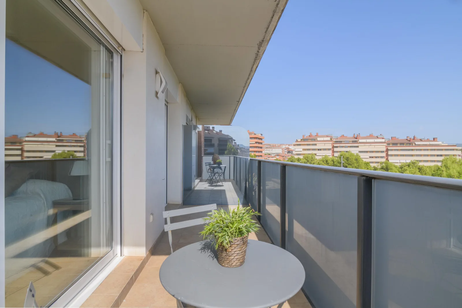 Átic dúplex a les Bases, Bases de Manresa, Manresa — Balcó 5