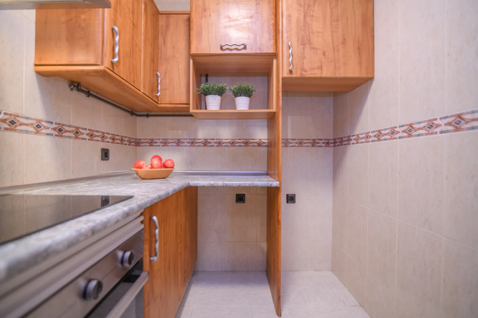 Piso en Ciutat Vella (Barcelona), Ciutat Vella, Barcelona — Cocina 3