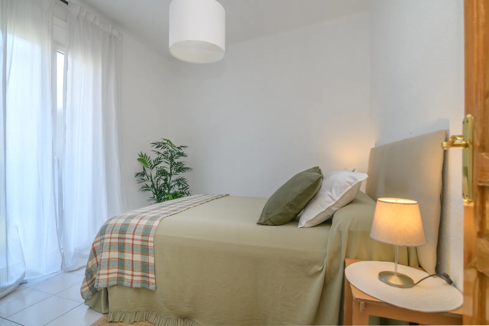 Piso en Ciutat Vella (Barcelona), Ciutat Vella, Barcelona — Habitación