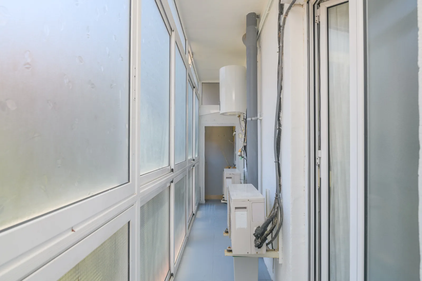 Piso en Ciutat Vella (Barcelona), Ciutat Vella, Barcelona — Pasillo 2