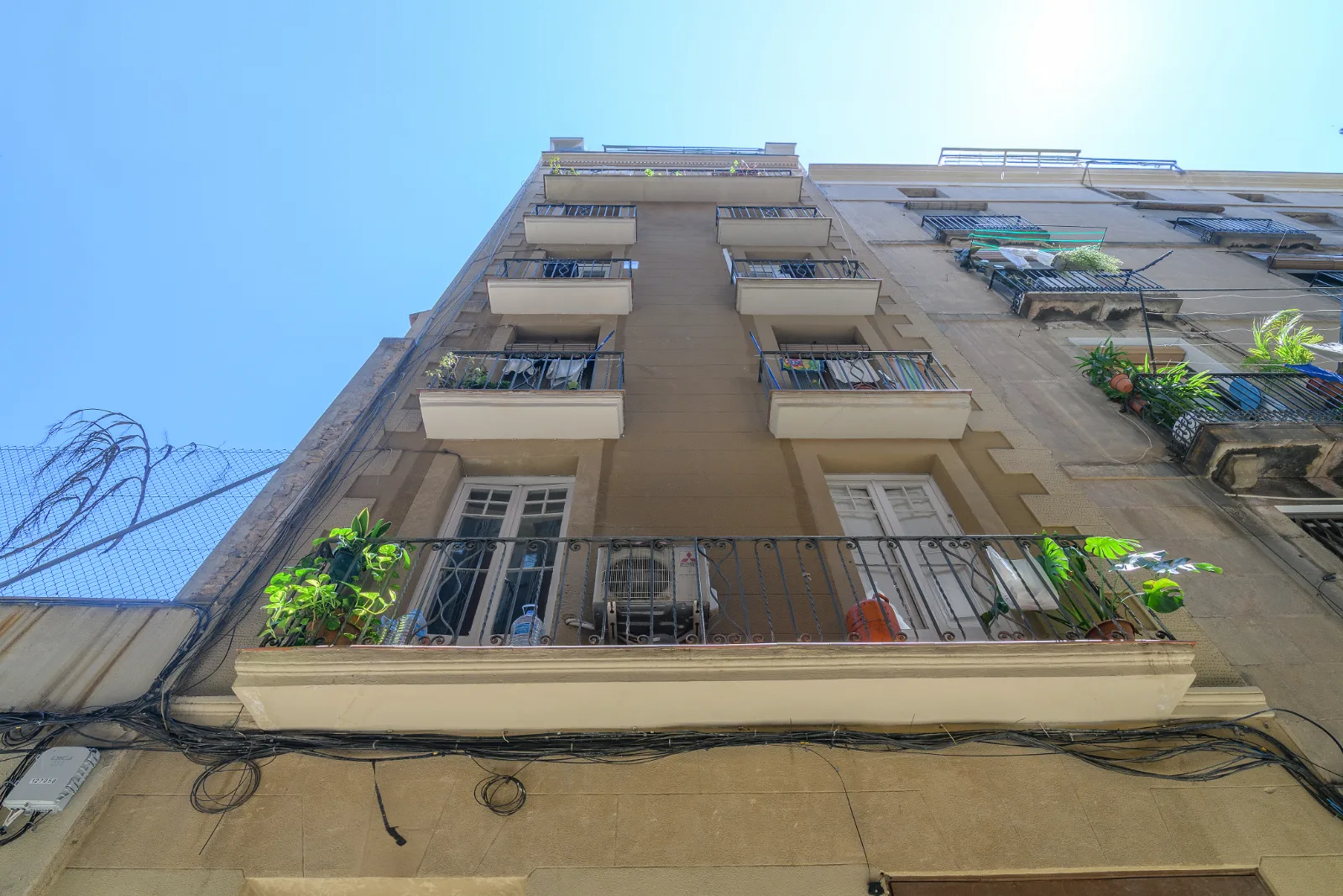 Piso en Ciutat Vella (Barcelona), Ciutat Vella, Barcelona — Balcón 5