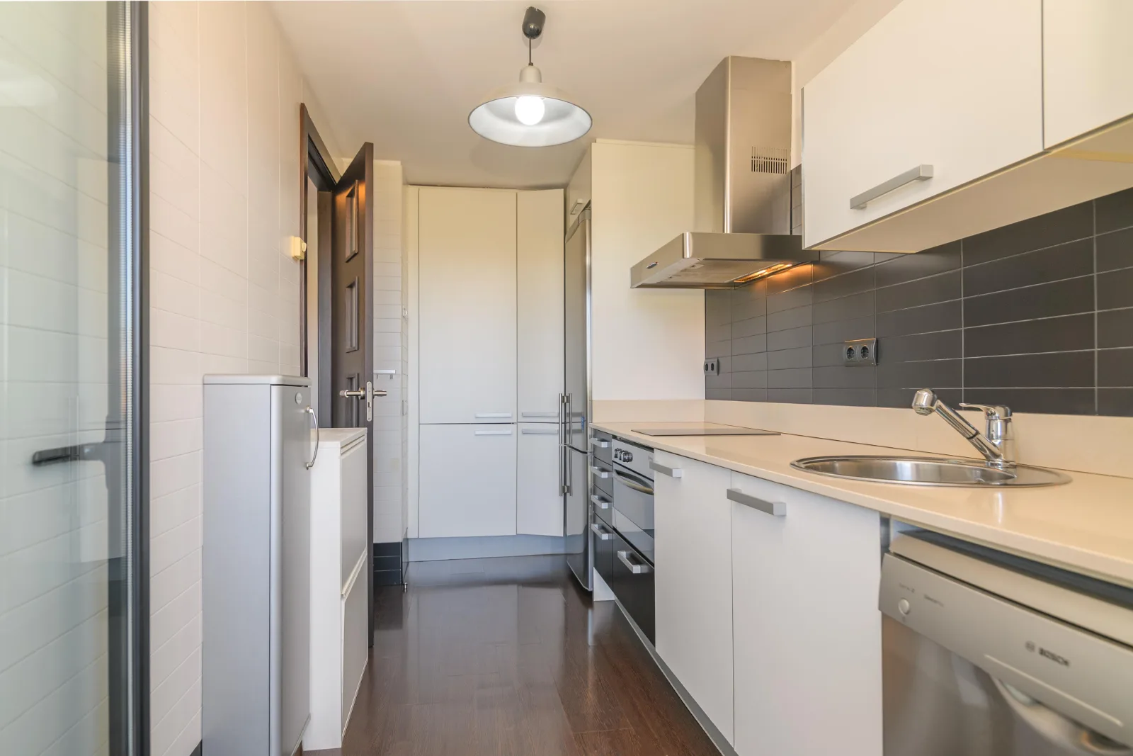 Piso con piscina comunitaria en la Illa Verda, Illa verda, Manresa — Cocina 2