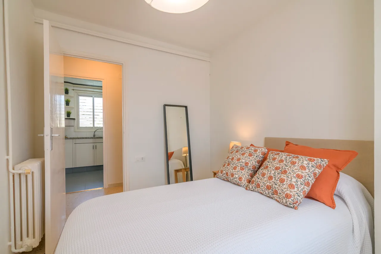Pis a Ctra. de Santpedor, La Parada, Manresa — Habitació principal